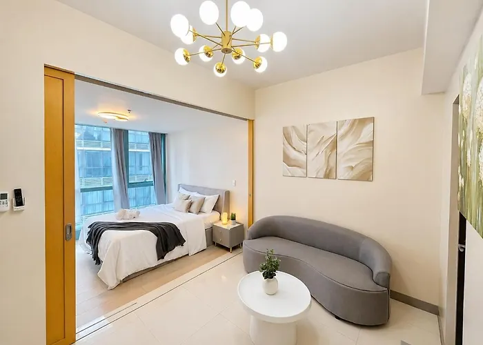 Cozy & Elegant In One Uptown Bgc Apartahotel Manila